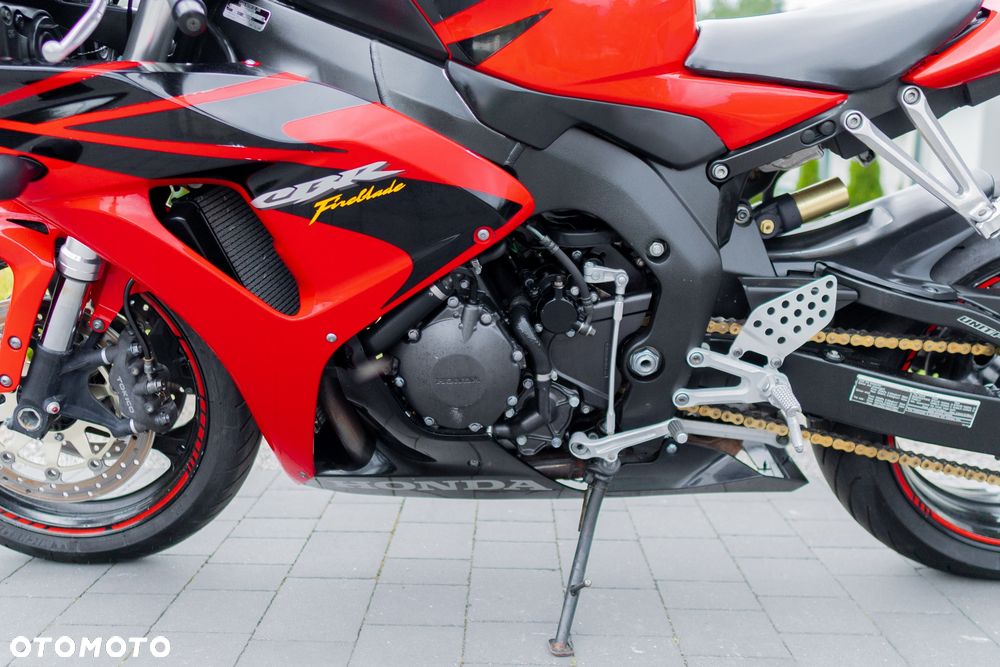 Honda CBR - 11