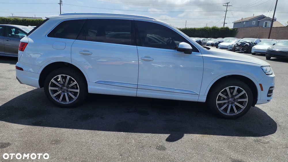 Audi Q7 - 15