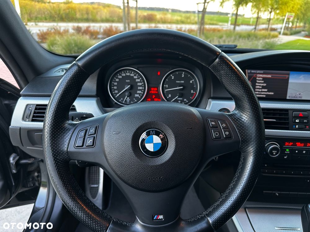 BMW Seria 3 335d - 11