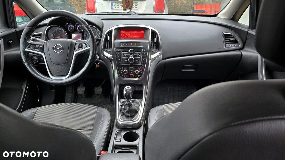 Opel Astra 1.4 Turbo Cosmo - 6