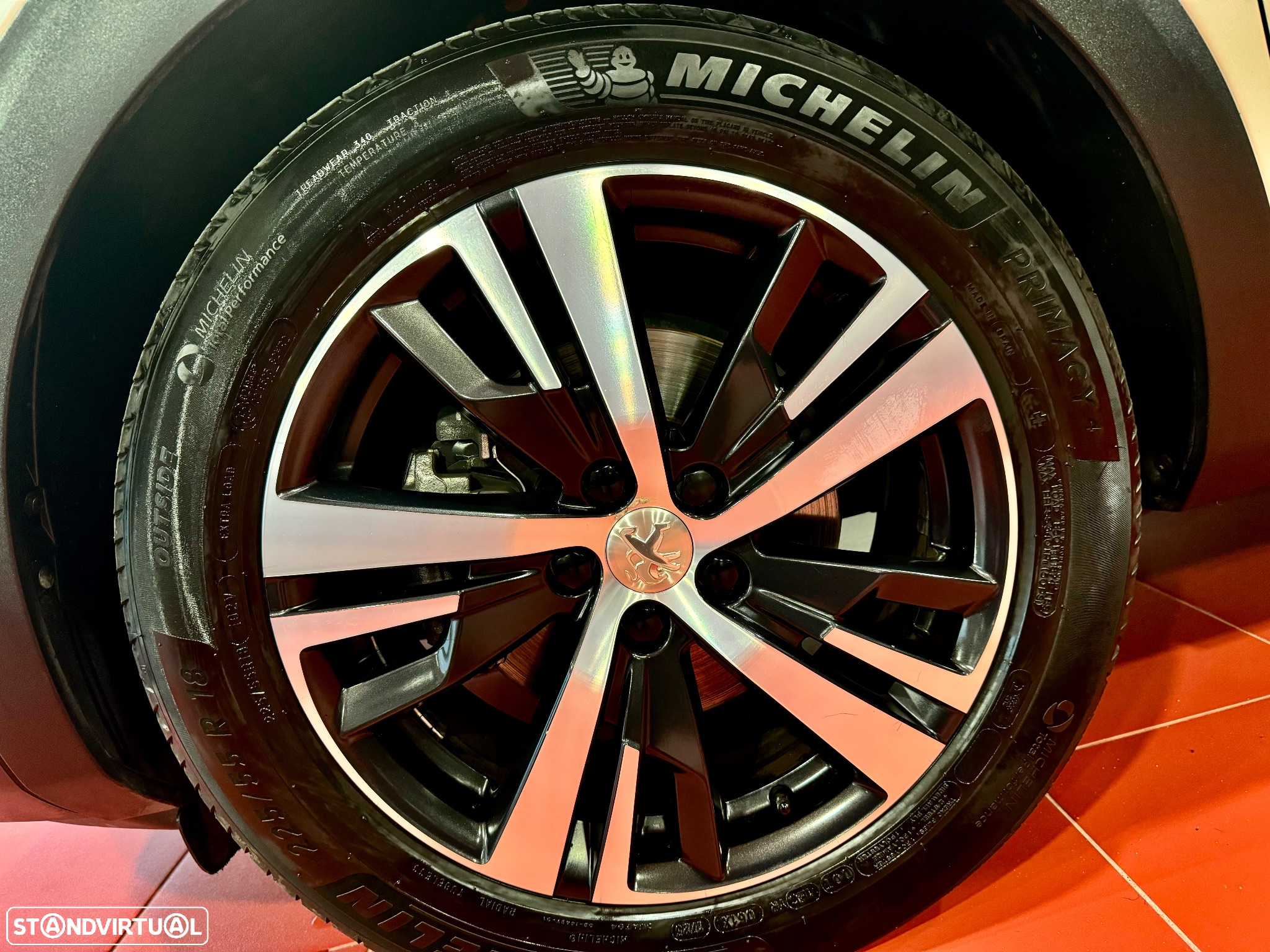Peugeot 5008 1.6 BlueHDi GT Line EAT6 - 25