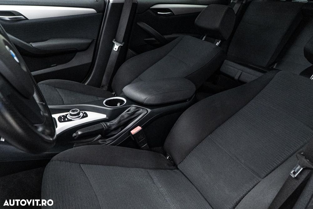 BMW X1 xDrive18d Aut. Sport Line - 16