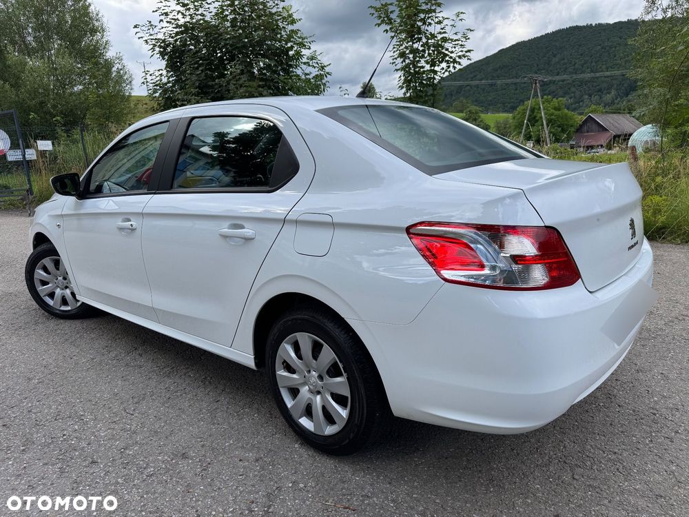 Peugeot 301 1.2 Pure Tech Active - 4