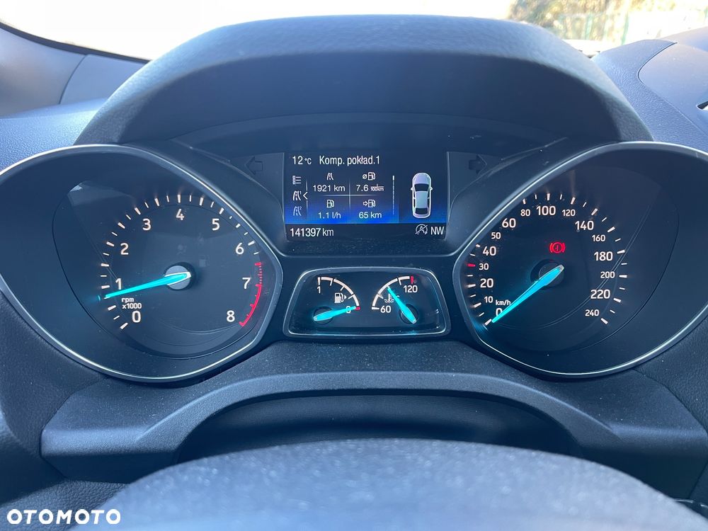 Ford Kuga 1.5 EcoBoost 2x4 ST-Line - 40