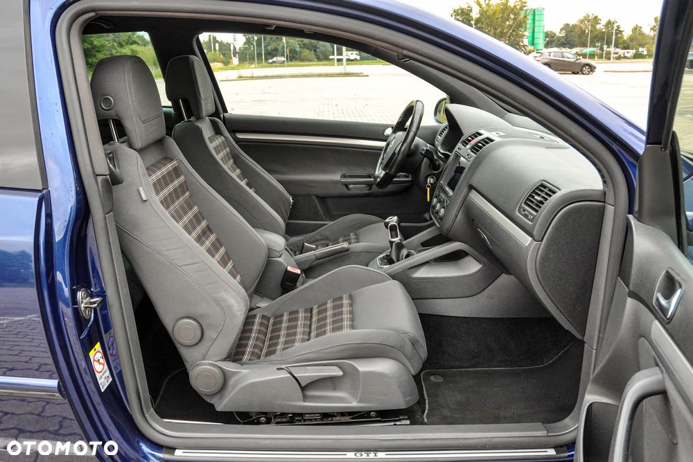 Volkswagen Golf V 2.0 TSI GTI - 11