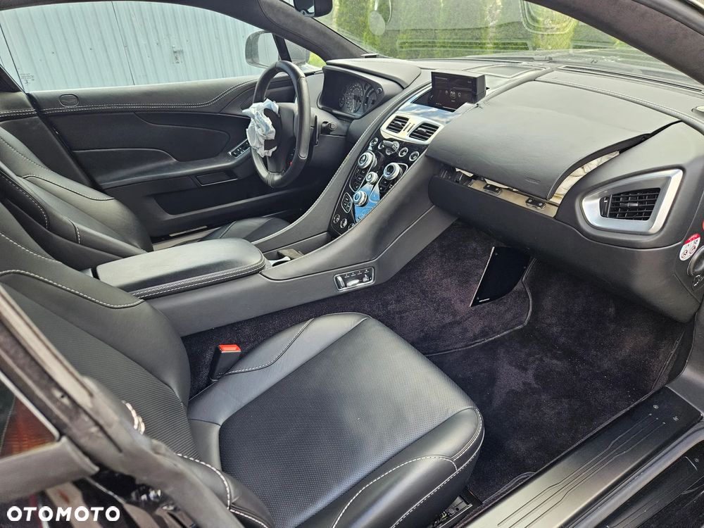 Aston Martin V12 Vanquish ver-45-amg-4matic-7g--dct - 6