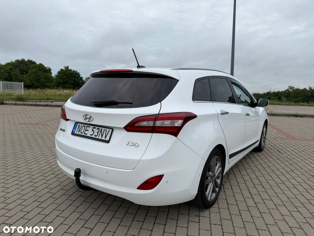Hyundai i30 1.6 Premium - 5