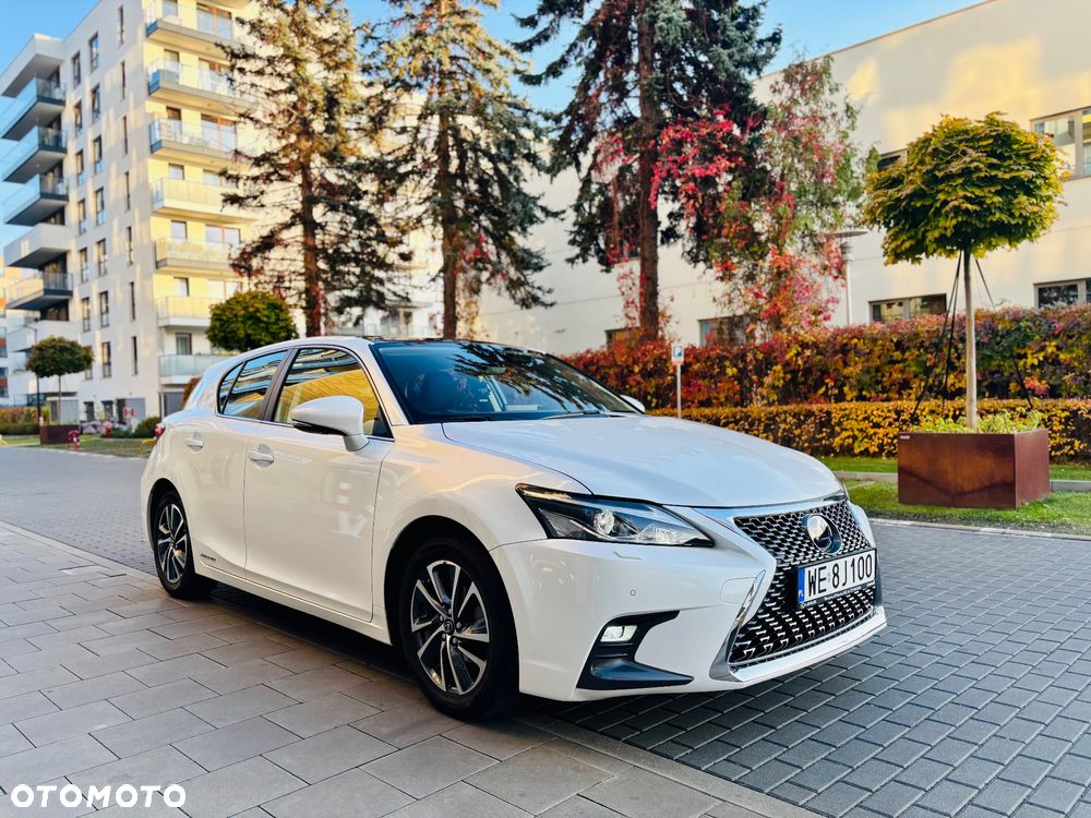 Lexus CT 17-20 - 8