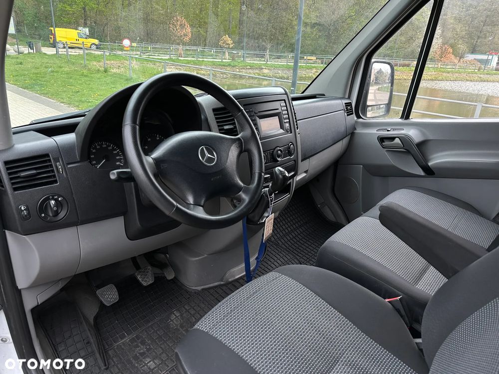 Mercedes-Benz SPRINTER L4H2 - 9