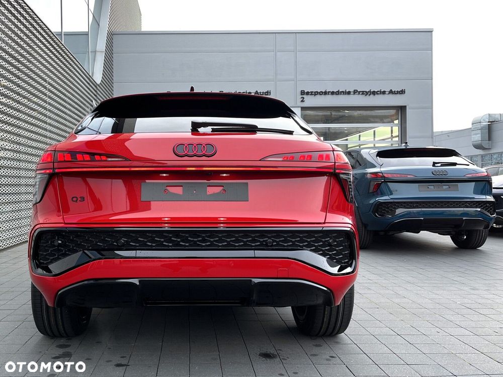 Audi Q3 Sportback - 31