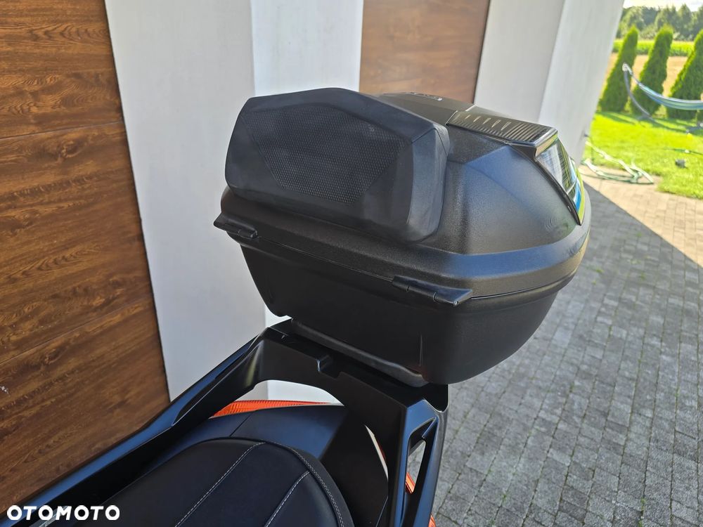 Yamaha X-max - 14