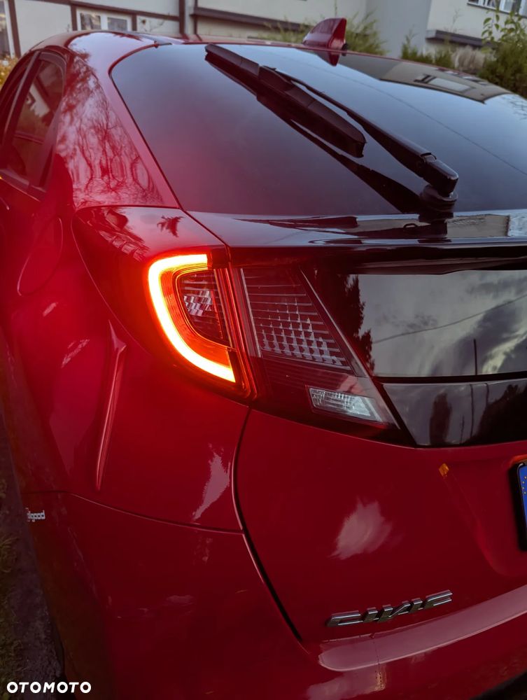 Honda Civic 1.4 i-VTEC Elegance - 14