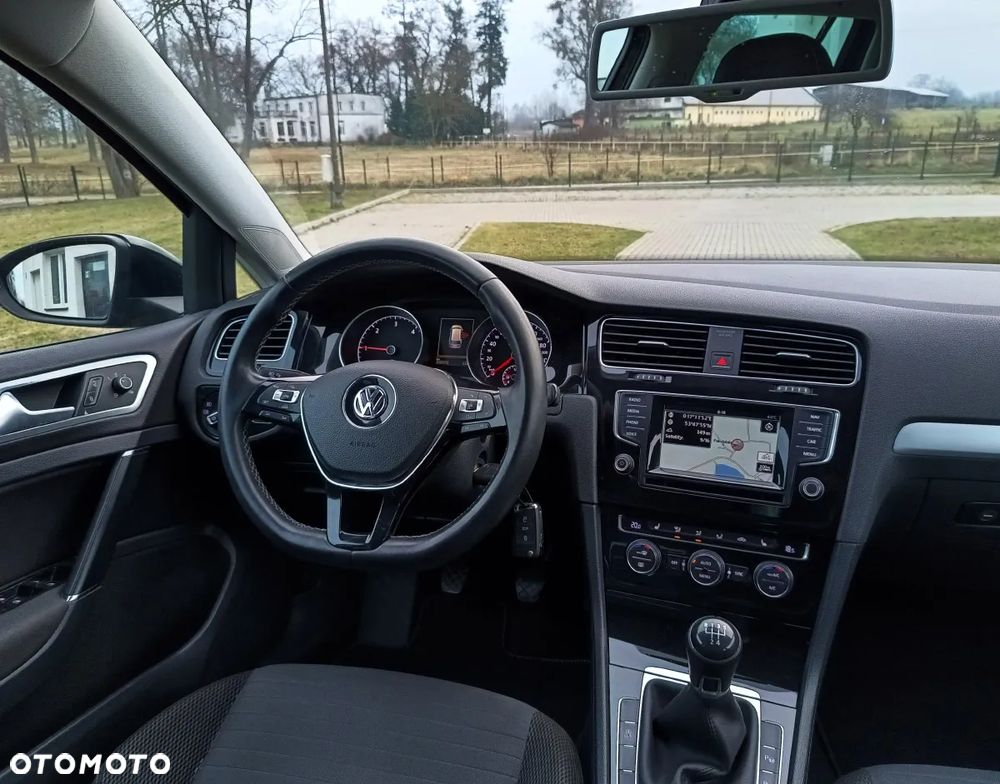 Volkswagen Golf 1.6 TDI BlueMotion Technology Cup - 4