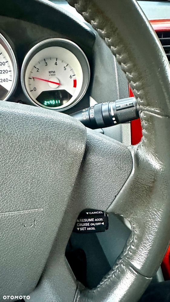 Dodge Caliber 1.8 SE - 29