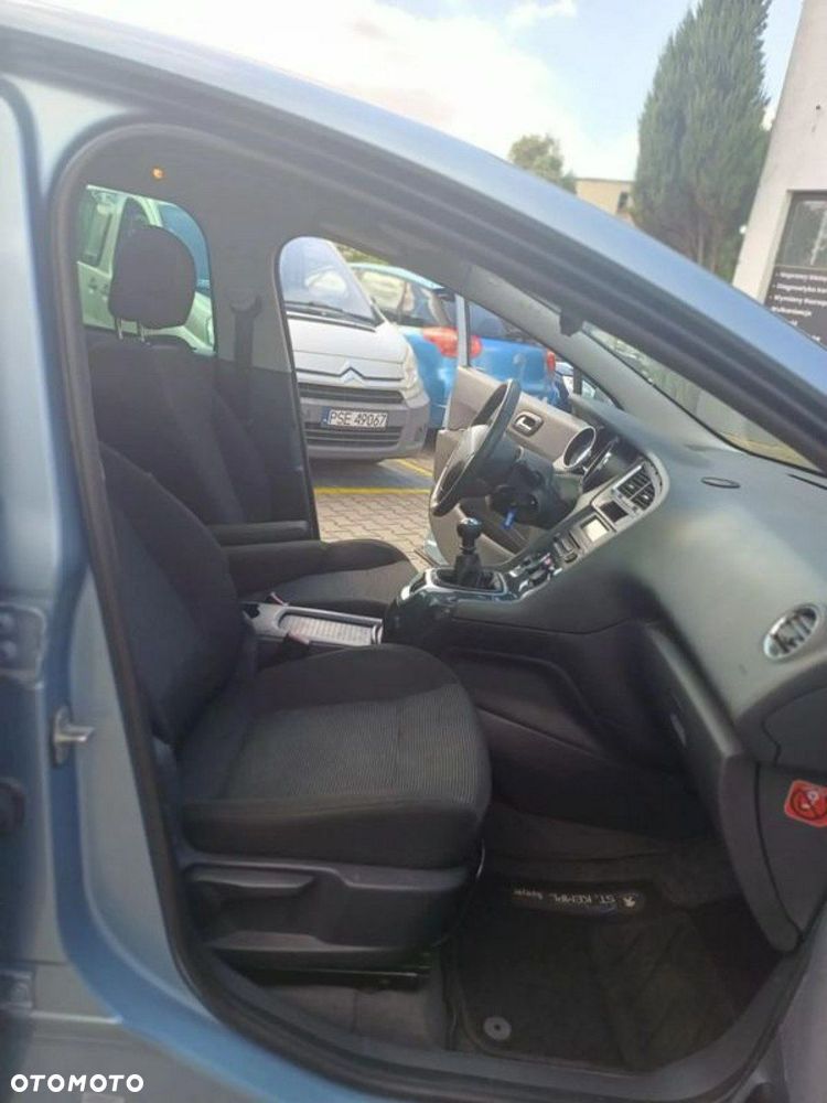Peugeot 5008 1.6 Active 7os - 6