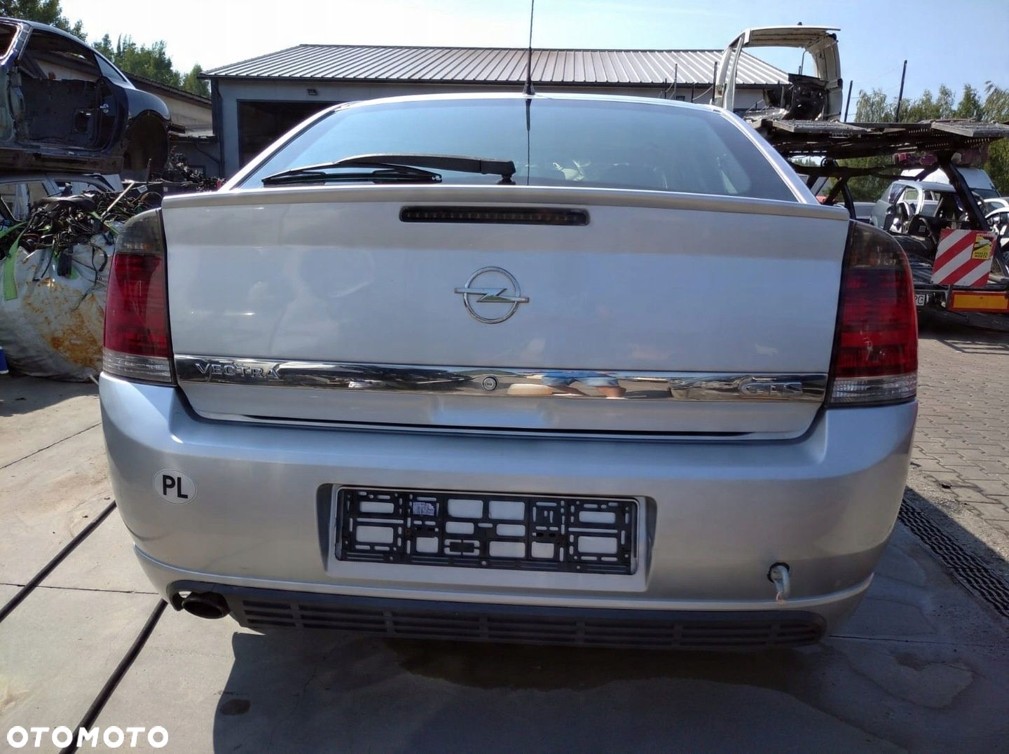 OPEL VECTRA C GTS 5D HB LIFTBACK LAMPA PRAWA TYŁ TYLNA EUROPA - 3