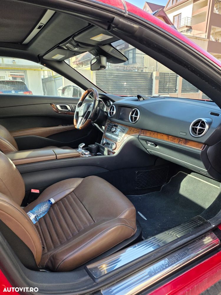 Mercedes-Benz SL 500 Aut - 8