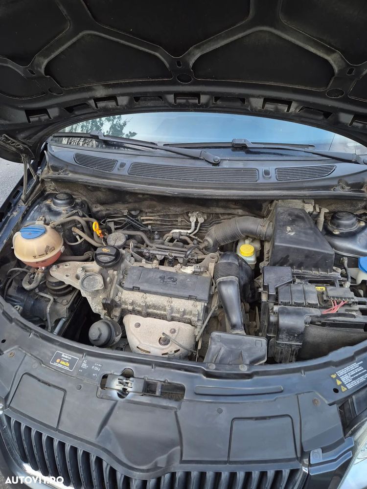 Skoda Fabia 1.2 HTP Ambiente - 6