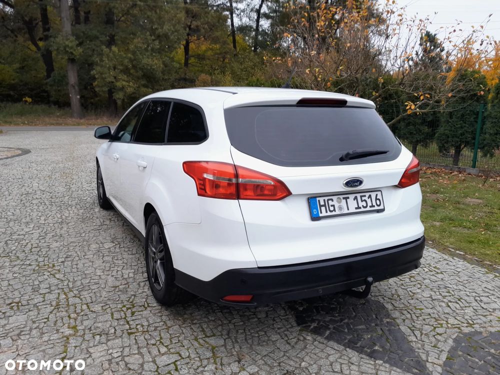 Ford Focus 2015 photo 4
