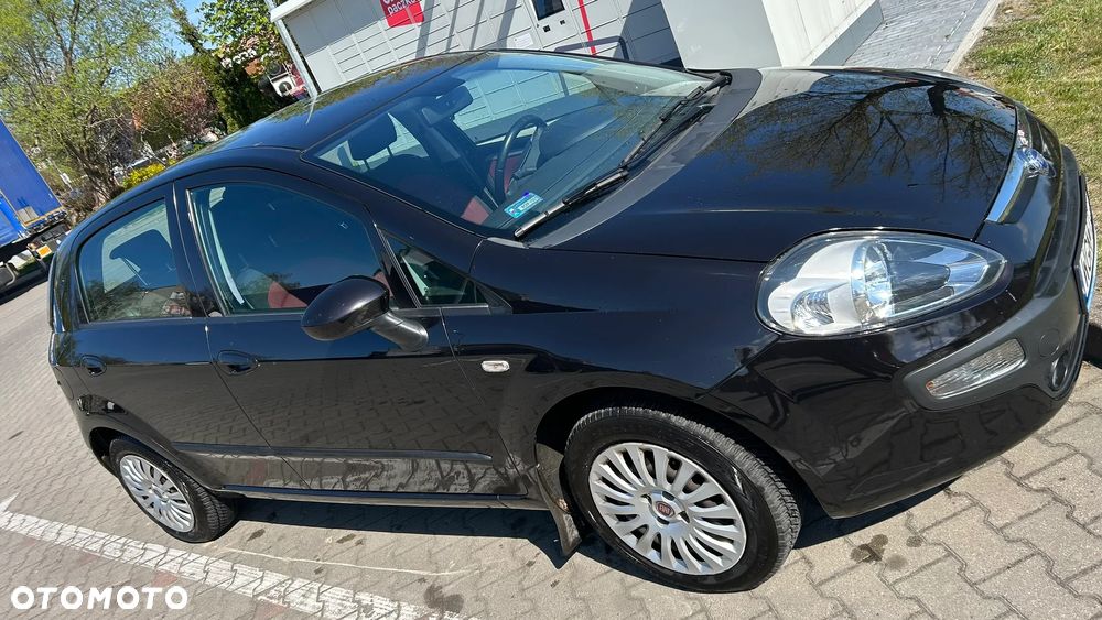 Fiat Punto Evo 1.4 8V Estiva Blue&Me - 12
