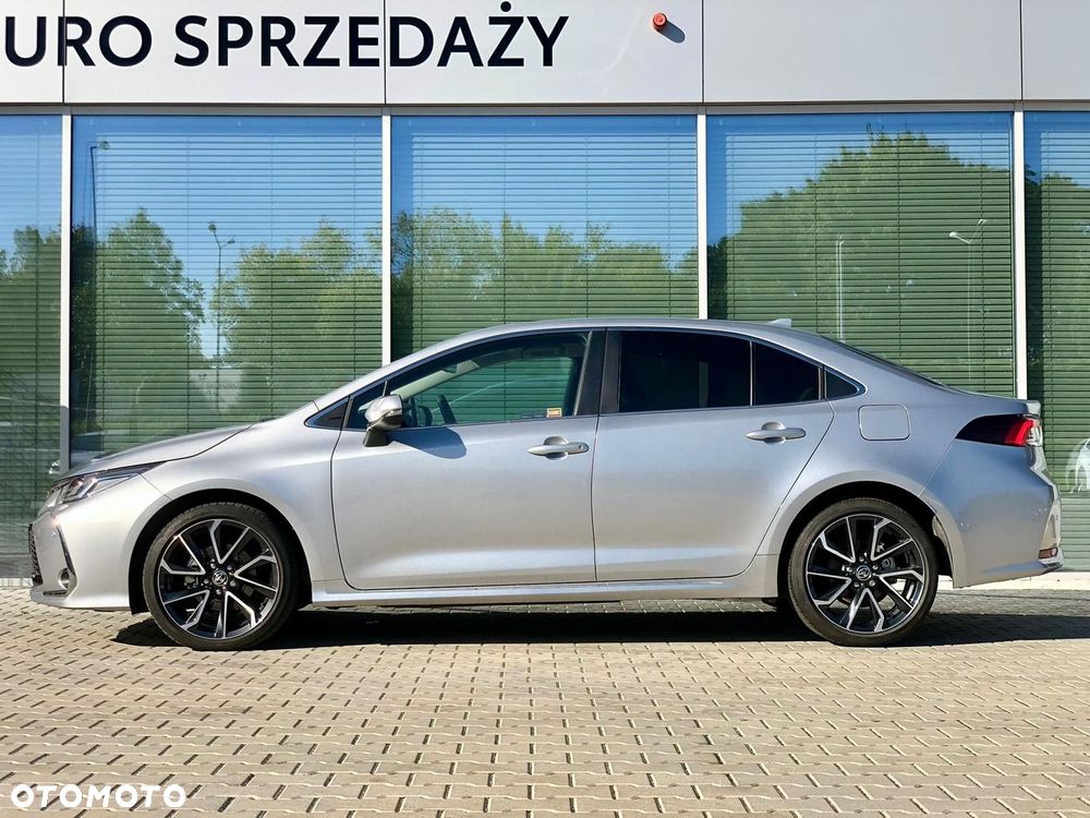 Toyota Corolla 1.8 Hybrid Executive - 3