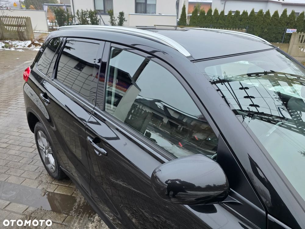 Suzuki Vitara 1.6 Comfort 2WD - 17