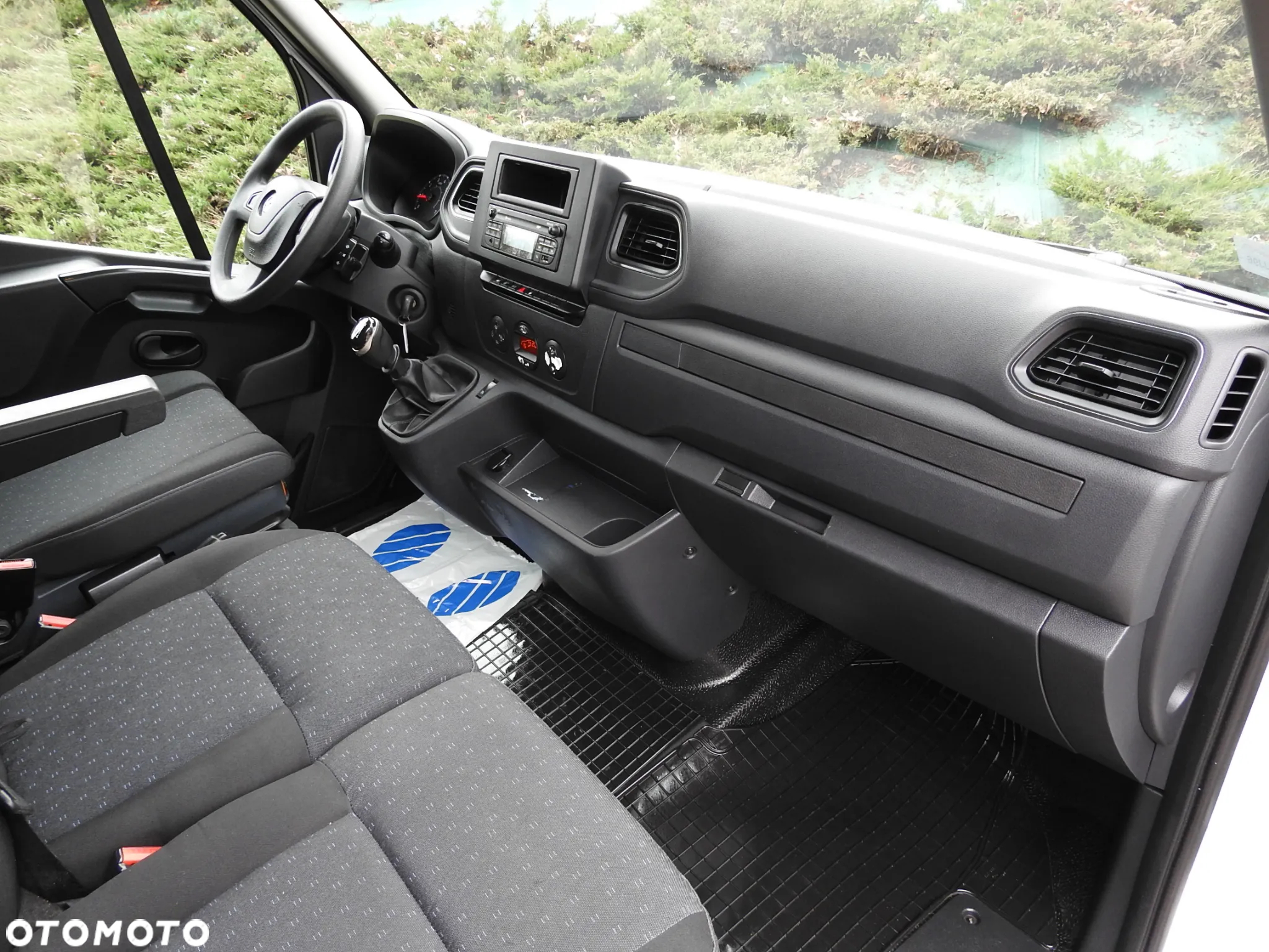 Opel MOVANO PLANDEKA WINDA 10 PALET TEMPOMAT KLIMATYZACJA LEDY PNEUMATYKA BLIŹNIACZE KOŁA 165KM [ 205810 ] - 36