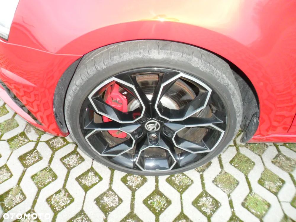 Skoda Octavia 2.0 TSI RS 245 DSG - 10
