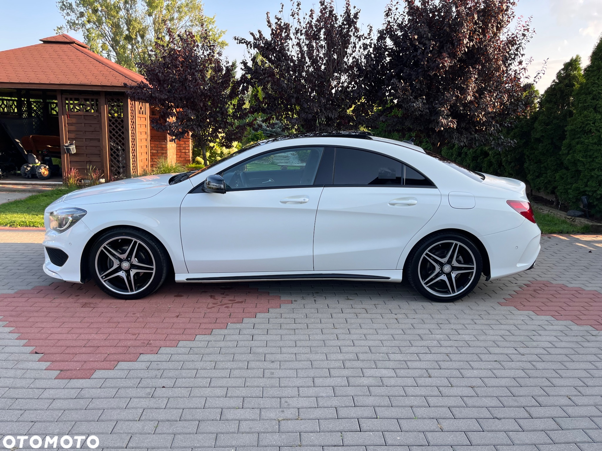 Mercedes-Benz CLA 200 CDI 7G-DCT AMG Line - 9