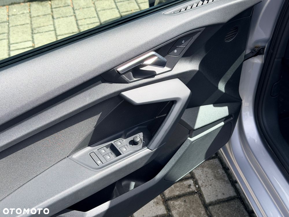 Audi A3 Sportback 35 TFSI - 20