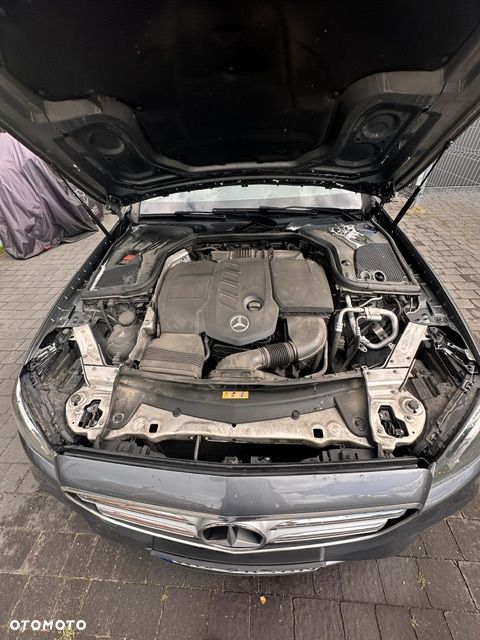 Mercedes-Benz Klasa E - 10