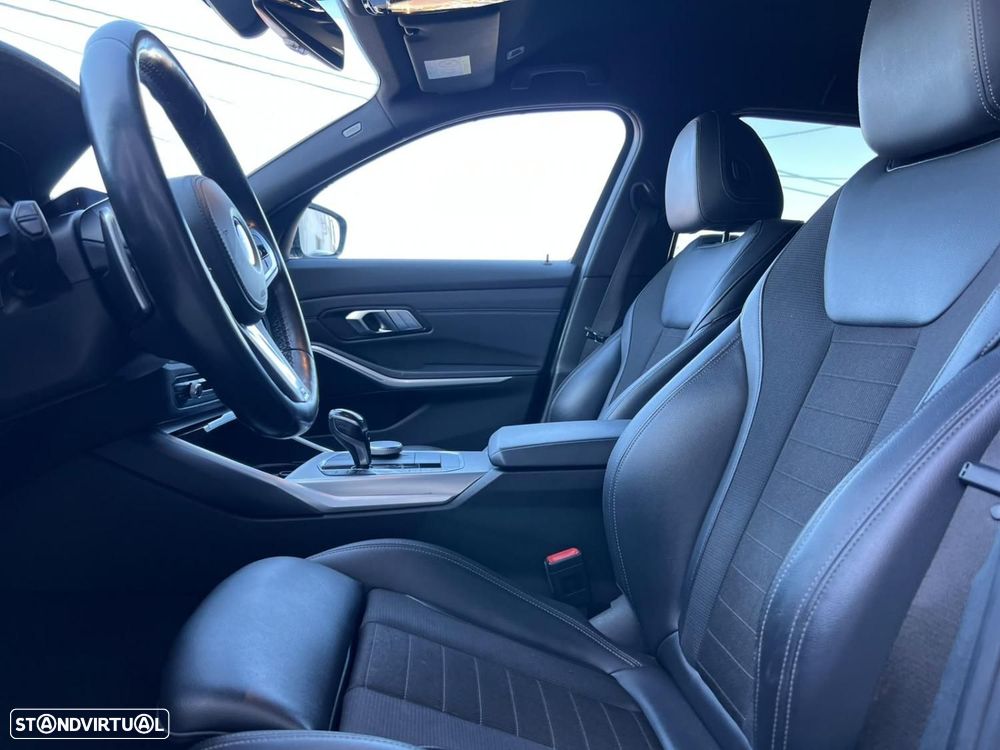 BMW 320 d Auto - 8