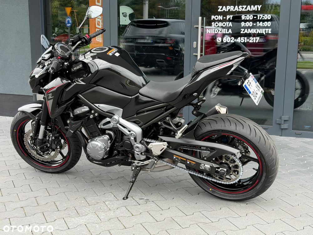 Kawasaki Z 900 - 27