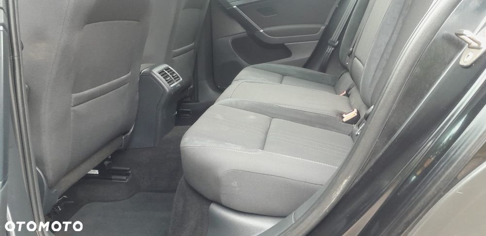 Volkswagen Golf - 38