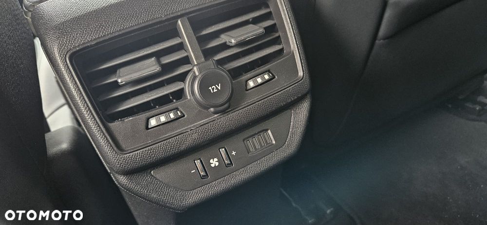 Peugeot 5008 BlueHDi 130 EAT8 Allure Pack - 20