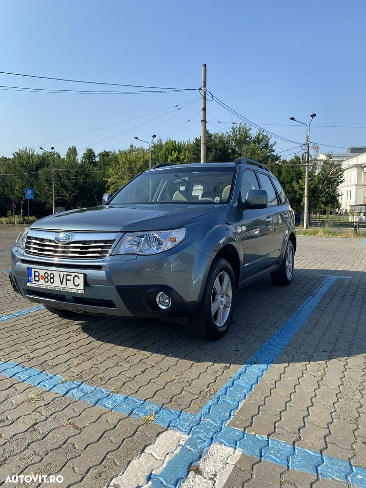 Subaru Forester 2.0 Base - 1