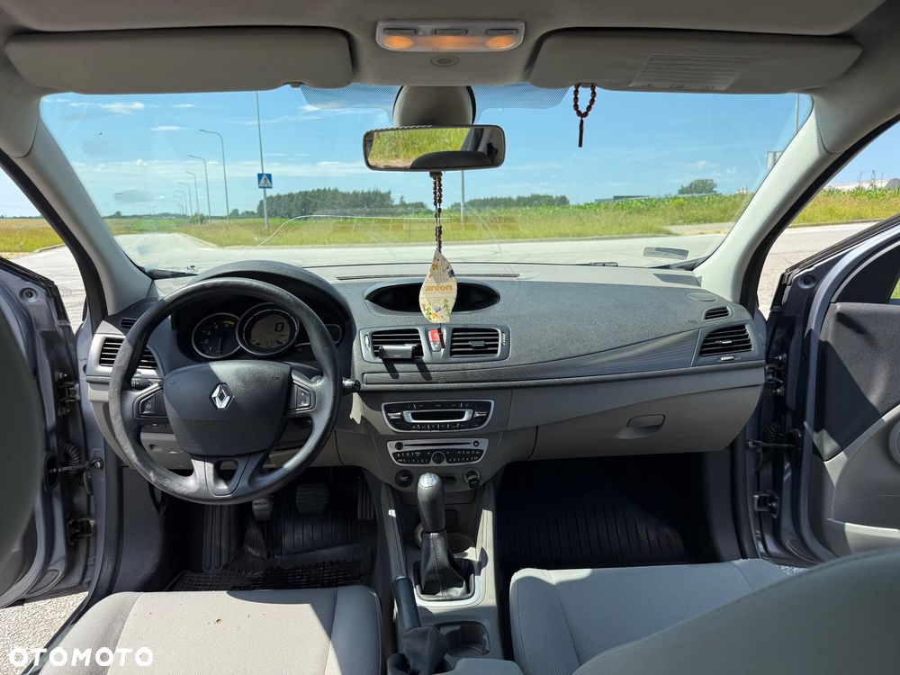 Renault Megane 1.5 dCi Expression - 13