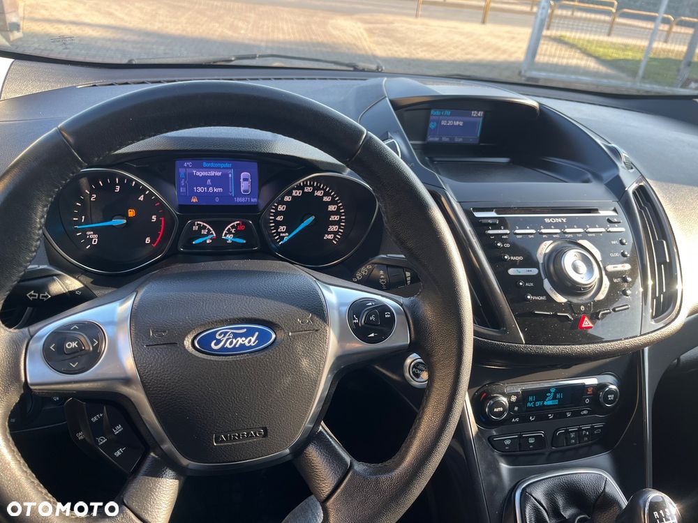 Ford Kuga 2.0 TDCi 4WD Titanium - 32