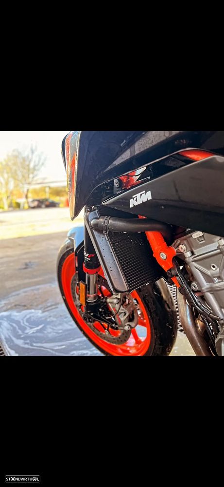 KTM Duke R - 4