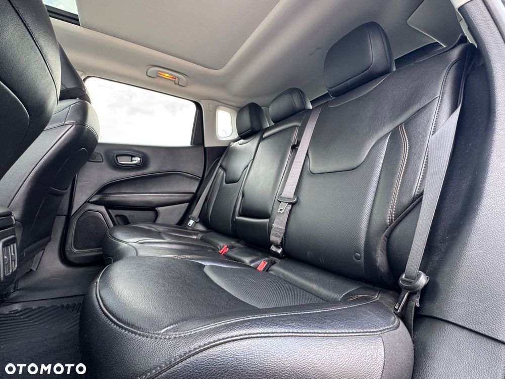 Jeep Compass - 20