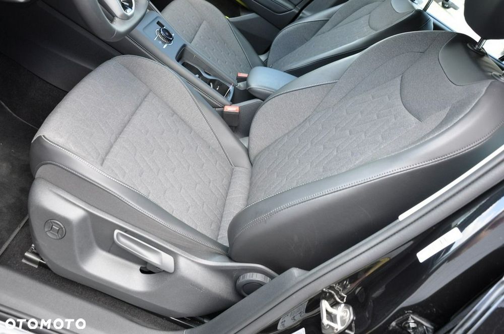 Volkswagen Tayron 2.0 TDI SCR 4MotION DSG Life - 13