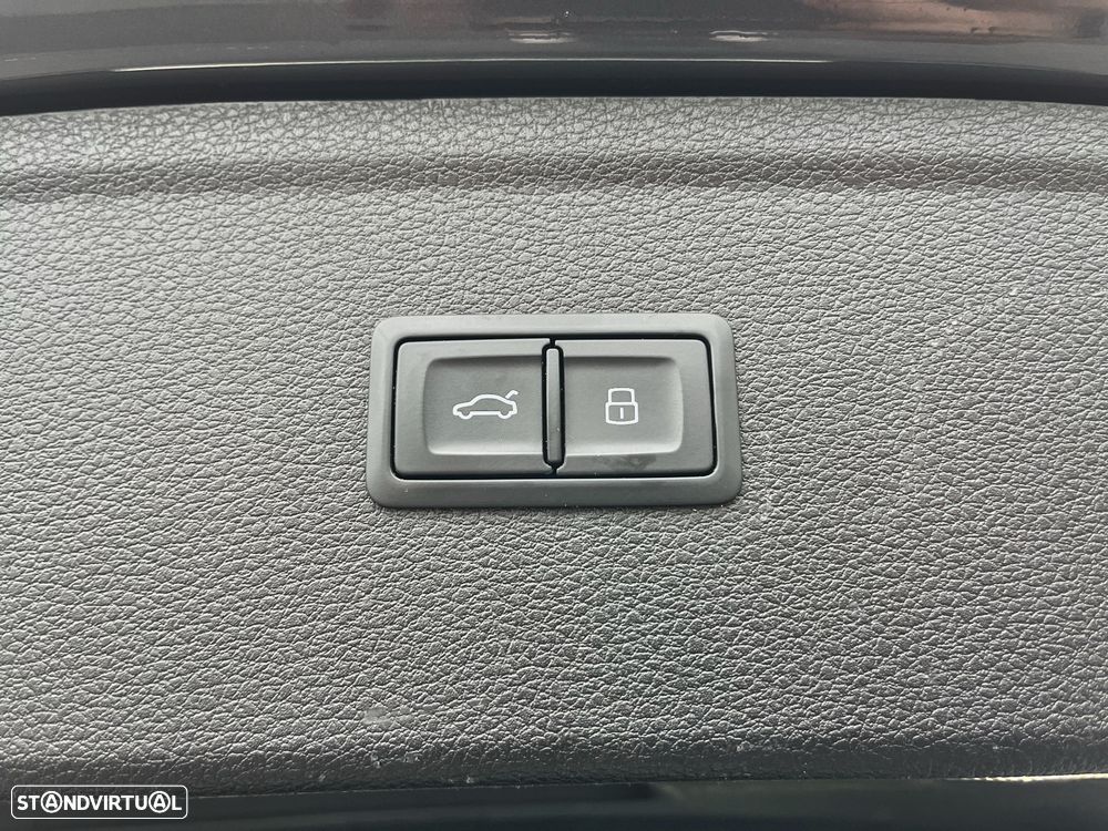 Audi Q5 50 TFSI e quattro S tronic sport - 22