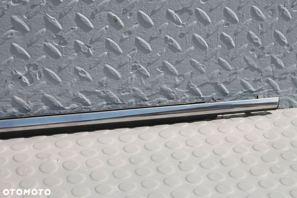 LISTWA ZGARNIAJĄCA PARAPET CHROM DRZWI LEWY TYŁ MITSUBISHI ECLIPSE CROSS - 3