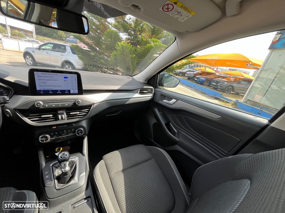 Ford Focus SW 1.5 TDCi EcoBlue Connected - 57