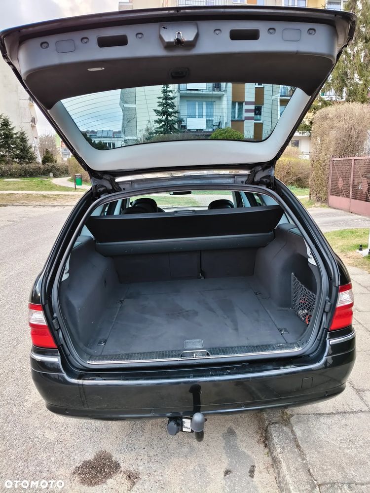 Mercedes-Benz Klasa E 220 CDI Automatik Avantgarde - 8