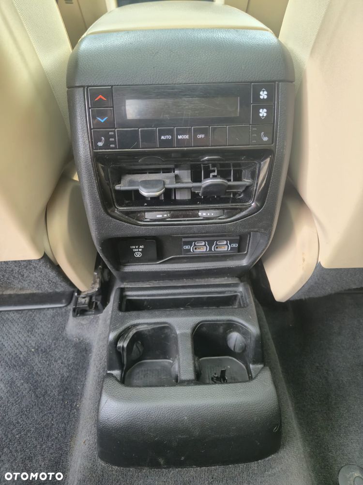 Jeep Grand Cherokee 3.6 V6 Limited - 29