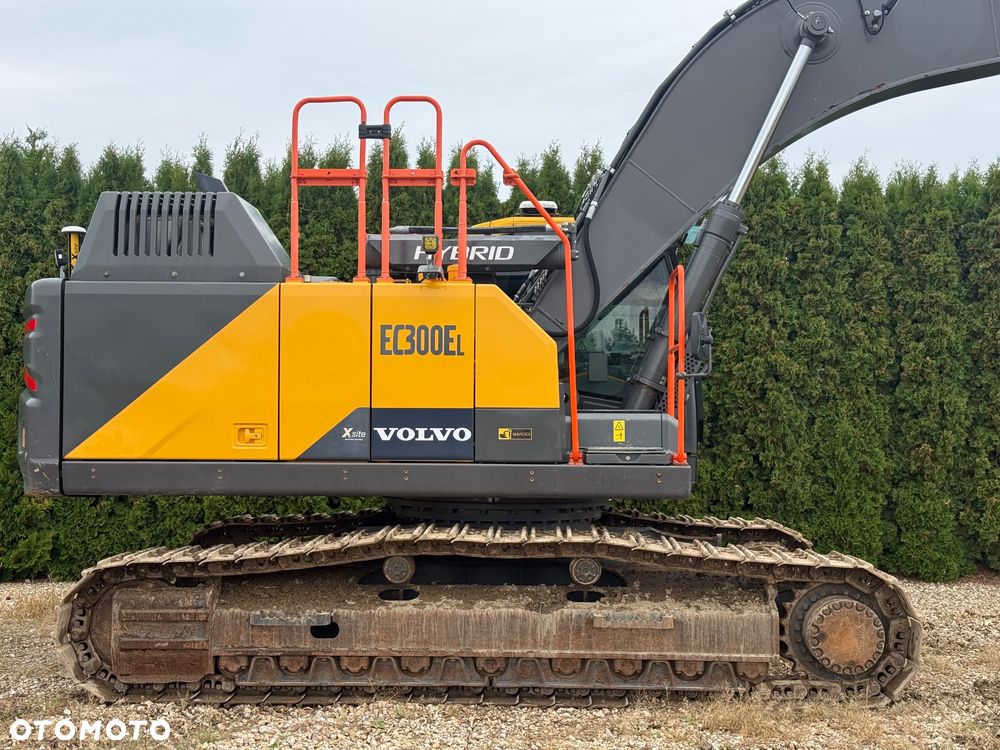 Volvo EC 300 EL - 10