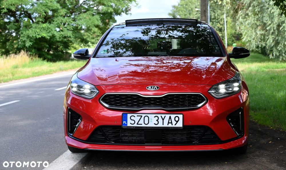 Kia ProCeed - 11