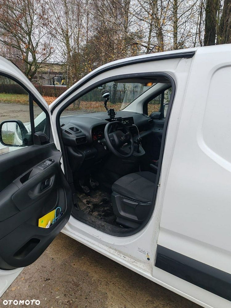 Toyota Proace City - 9