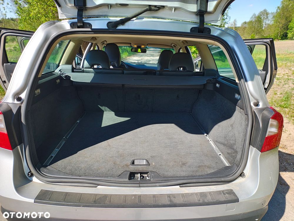 Volvo V70 2.0D Kinetic - 23
